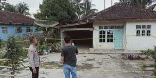 Istri Penembak Kantor MUI: Suami Hanyalah Seorang Petani