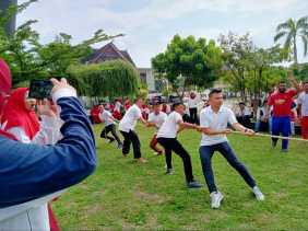 Meriahkan HUT Ke-77 RI, Sekretariat DPRD Pekanbaru Gelar Berbagai Perlombaan