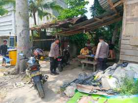 Polisi RW Polsek Siak Kecil Sampaikan Pesan Kamtibmas Jelang Pilkada Damai 2024