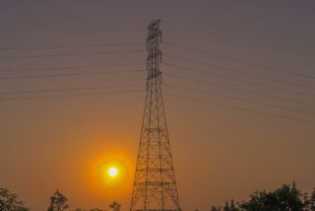 Industri Listrik dan Gas Dominasi Investasi di Riau