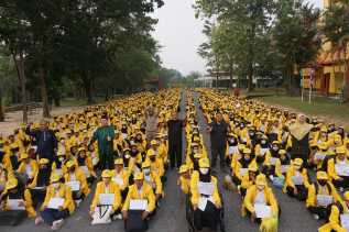 Ribuan Mahasiswa Baru Unilak Mulai Pengenalan Kampus