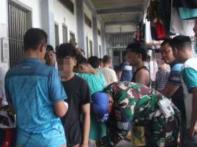 Cegah Peredaran Barang Terlarang, Lapas Bangkinang Gelar Razia