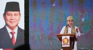 Gerindra Minta Kenaikan Ongkos Haji Dikaji Ulang