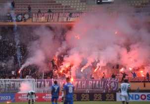 Suporter Rusuh! Dispora Minta Manajemen PSPS Riau Bertanggungjawab