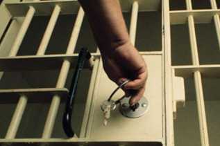 Terbukti Lakukan Pungli, Eks Kasatpol PP Siak Divonis 1 Tahun Penjara