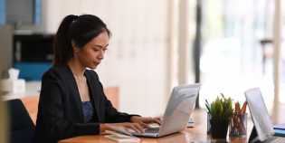 Terlalu Banyak Duduk Seharian, Begini Cara Menjaga Perut agar Tetap Rata