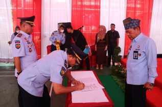 Kakanwil Riau Sertijab Kalapas Kelas II A Bangkinang