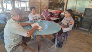 Polsek Bangko Pusako Gelar Cooling System Pilkada Damai di Warung Ibu Wati