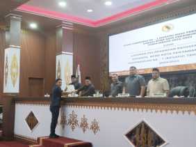 Sampaikan Laporan Reses, DPRD Pekanbaru Kritik Hutang Tunda Bayar Pemko