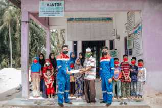 Bantuan Sosial Pertagas Untuk Sarana Ibadah di Riau