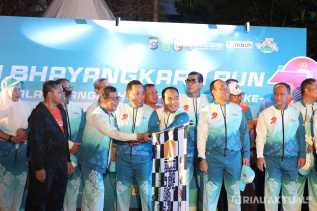 Kapolri Lepas Bhayangkara Run, 13.000 Pelari Ramaikan Pekanbaru