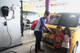 Trend Baru Dunia Transportasi, Kendaraan Listrik Makin Diminati Warga Riau