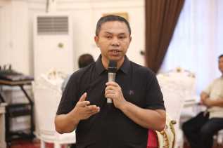 Buntut Izin THM HW Live House, Gubernur Riau Copot Plt Kadispar