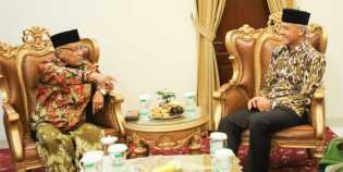 Dikunjungi Ganjar, Mantan Ketum PBNU Amanatkan Jaga Islam Nusantara