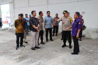 Kapolresta Pekanbaru Tinjau Gudang Logistik KPU Untuk Kesiapan Pemilu 2024