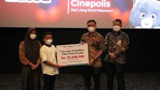 Gandeng Bank Syariah Indonesia, DD Riau Ajak Anak Yatim Piatu Nonton Bareng dan Beri Tabungan Pendidikan