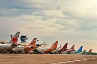 Kabut Asap Selimuti Riau, Aktivitas Penerbangan di Bandara SSK II Pekanbaru Masih Normal