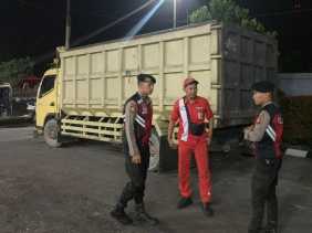 Samapta Polres Kuansing Patroli Blue Light Antisipasi Balap Liar dalam Cooling System Pilkada 2024