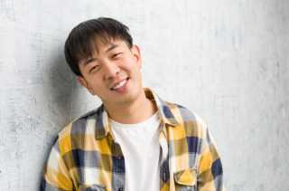 Mengapa Orang Korea Tidak Punya Kumis? Berikut Penjelasannya