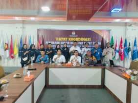 Koordinasi Persiapan Sortir dan Lipat Surat Suara untuk Pilkada Riau dan Bengkalis 2024