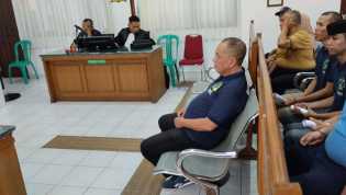 Asri Auzar Dituntut 1 Tahun 8 Bulan Penjara dalam Kasus Penggelapan Rp337 Juta