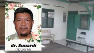 Tetangga: dr Sunardi tak Bisa Sujud, Jalan Pakai Tongkat