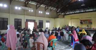 Puluhan Anak Ikuti Khitanan Massal Tajaan Dinkes Inhil