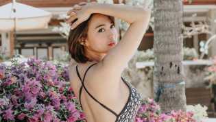 Wika Salim Pose Pamer Punggung, Netizen: Kinclong!