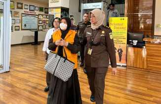 Kejari Pekanbaru Tahan Notaris Pada Kasus Dugaan Korupsi BNI 46 Pekanbaru