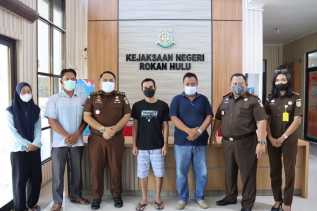 Penuntutan Penadah Tiga Ekor Sapi dan Pencuri Sawit Dihentikan, Ini Alasan Kejari Rohul