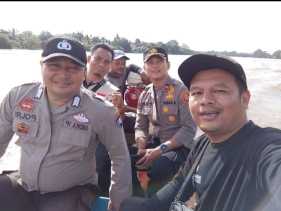 Antisipasi Golput, Kapolsek dan Ketua PPK Langgam Temui Warga di Pelosok