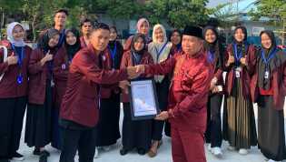 Sosialisasi KKN BHATI SATVVA 2023: Siswa SMAN 2 Siak Terlibat dalam Pendidikan Pemilu dan Anti-Bullying