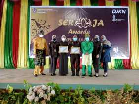 Kejari Dumai Raih Dua Penghargaan Dari KPKNL