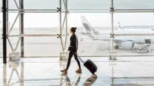 Berikut 3 Model Pakaian yang Bisa Bikin Kamu Diusir dari Pesawat