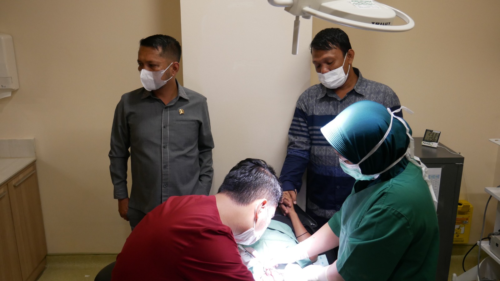 Wakil Ketua DPRD Pekanbaru Menggelar Khitanan Massal dengan Kerjasama RS Awal Bros Sudirman