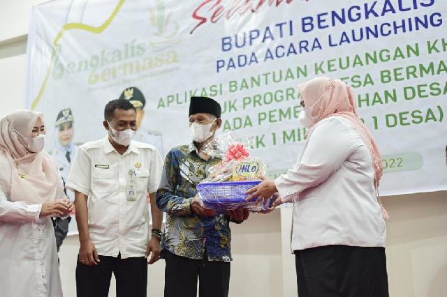 Bupati Bengkalis Launching Aplikasi Bantuan Keuangan 1 Miliar 1 Desa