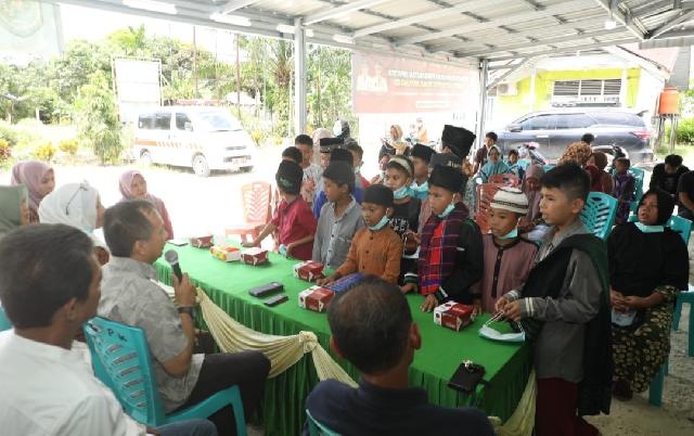 Dinkes Kabupaten Indragiri Hilir Gelar Sunatan Massal di Kotabaru