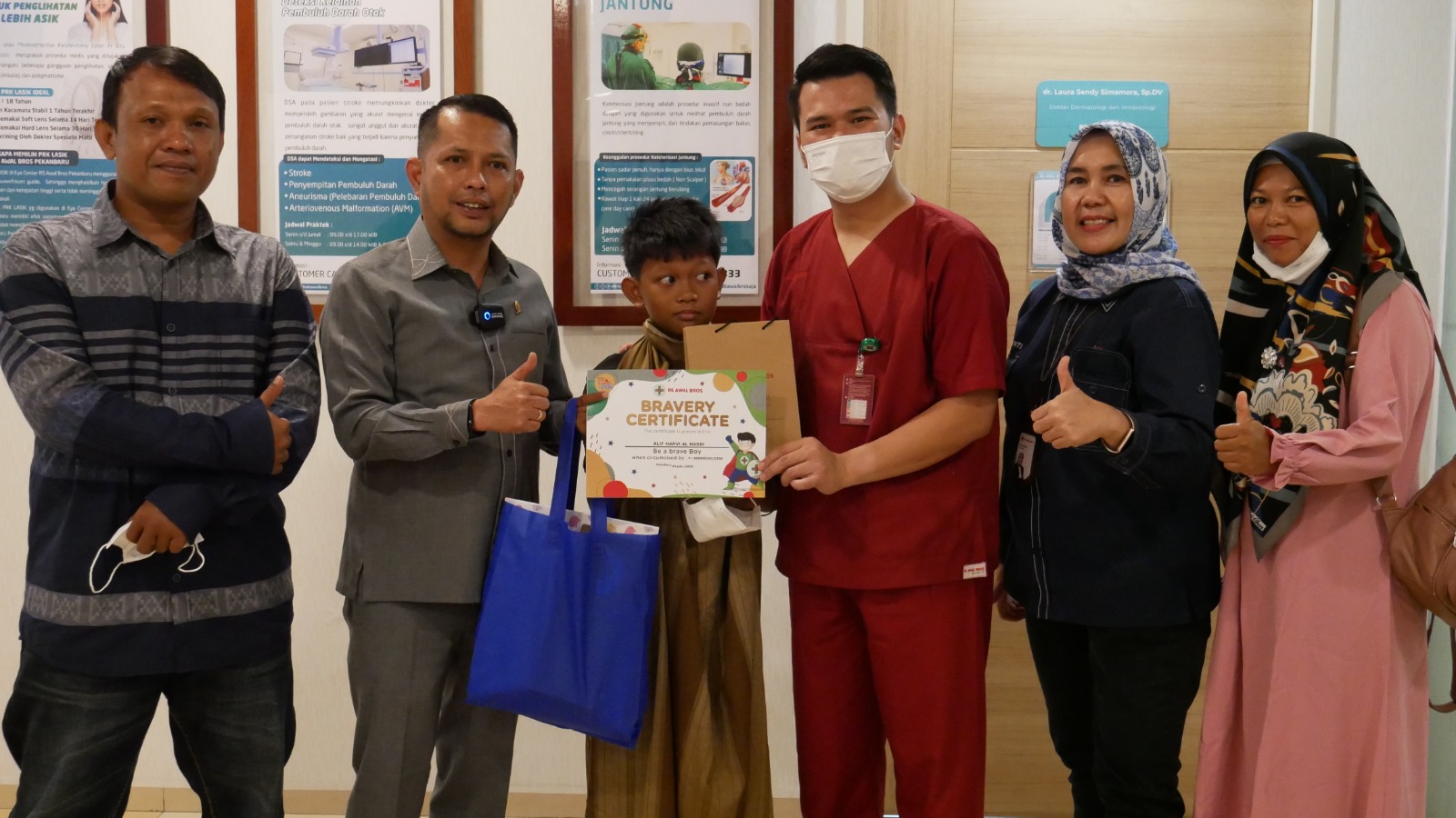 Wakil Ketua DPRD Pekanbaru Menggelar Khitanan Massal dengan Kerjasama RS Awal Bros Sudirman