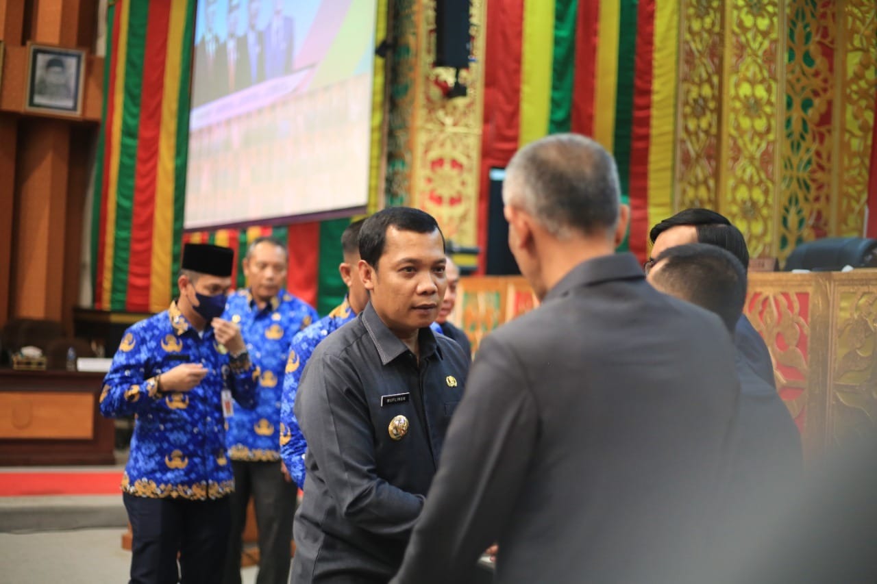 Lewat Paripurna, APBD Pekanbaru 2023 Disahkan 