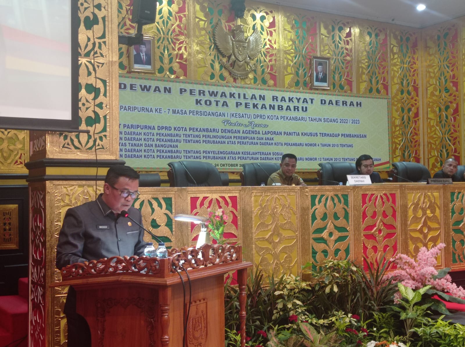 DPRD Pekanbaru Sahkan Perda Perlindungan Perempuan dan Anak dan Perda BPTHB