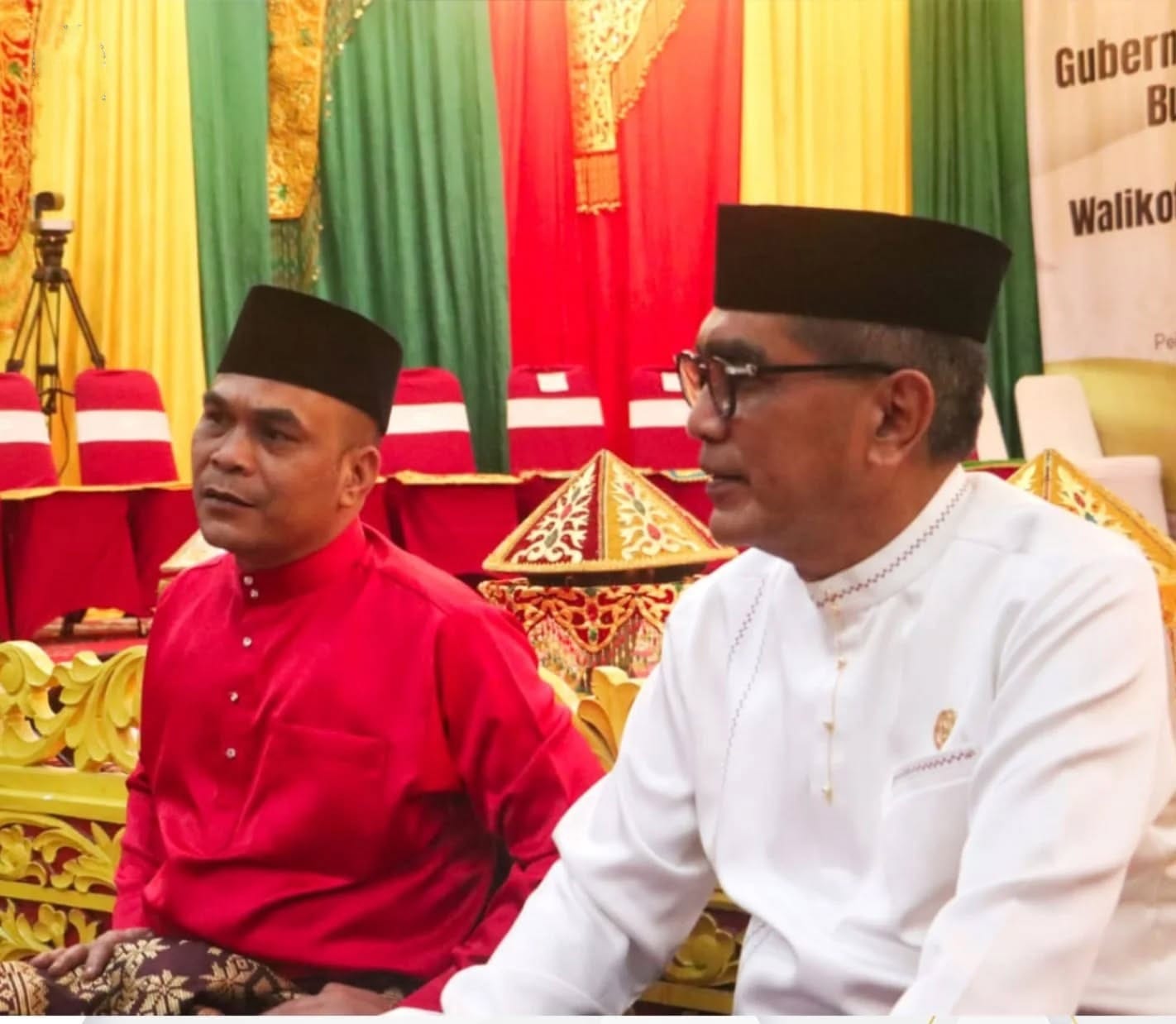 Ketua DPRD Riau Hadiri Tepuk Tepung Tawar Gubernur Riau