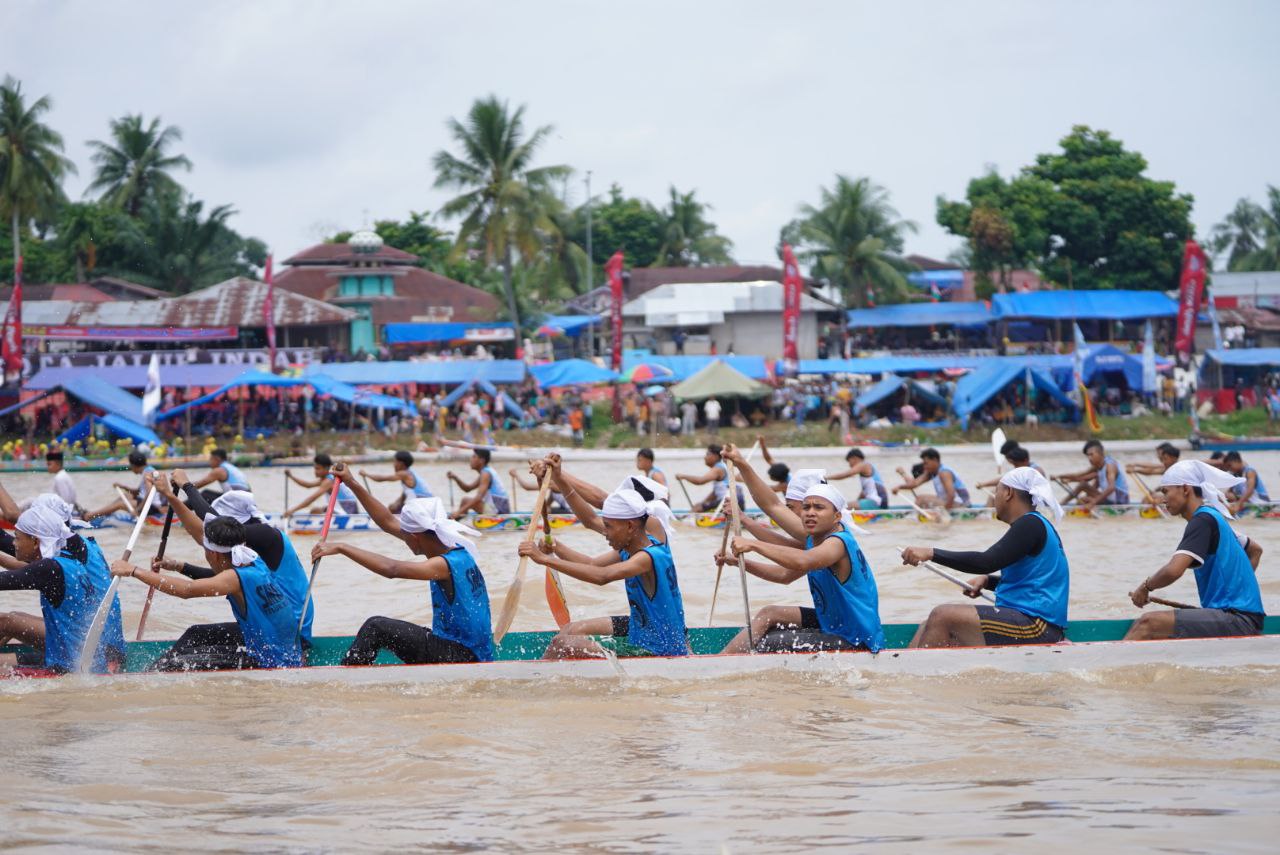 Pacu Jalur 2024, Tradisi Sakral yang Menyatu dengan Kemajuan Pariwisata Riau