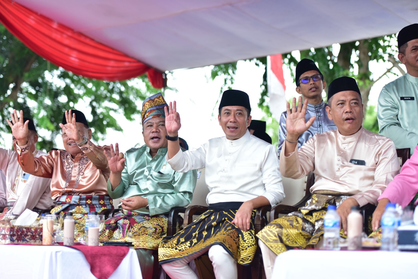 Pawai Ta'aruf Kafilah Bengkalis Tampil Memukau, Ketua DPRD Bengkalis: Ini Cerminan Semangat dan Identitas Daerah