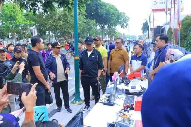 Sambil Olahraga, Bayar Pajak di Pekanbaru Kini Bisa di Kawasan Car Free Day